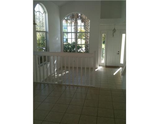 Building Photo - 9829 Scribner Ln