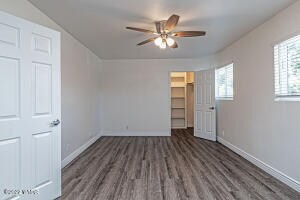 Building Photo - 580 N 9th Dr