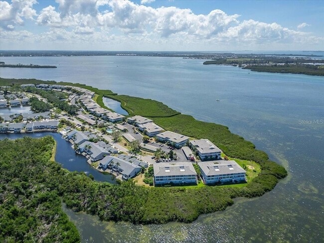 Building Photo - 1343 Perico Point Cir