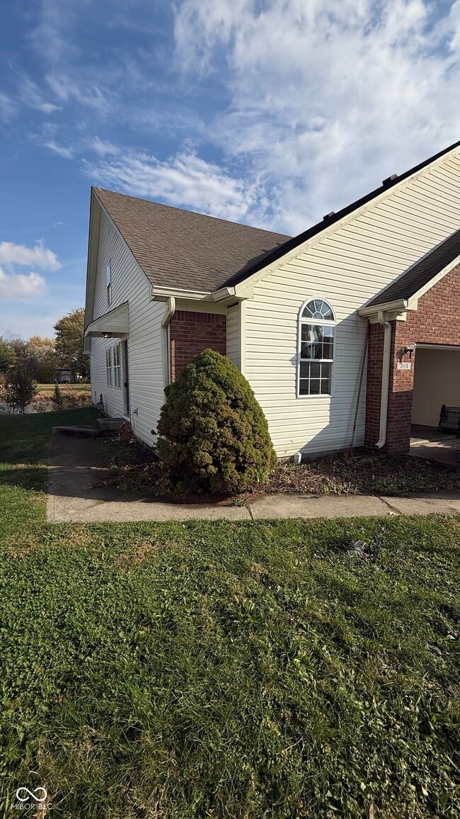 Primary Photo - 2119 Galaxy Dr