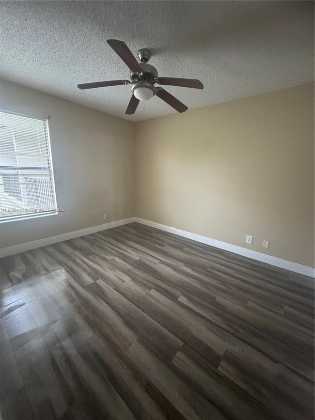 Building Photo - 1480 Windorah Way