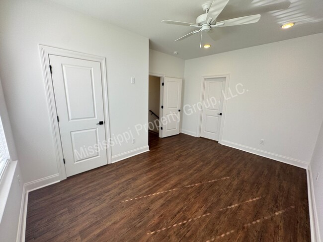 Building Photo - 3BR/3.5BA For Rent