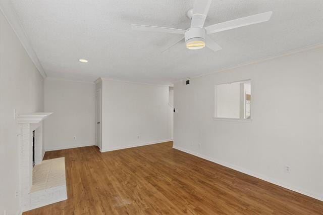 Building Photo - 5320 Columbia Ave