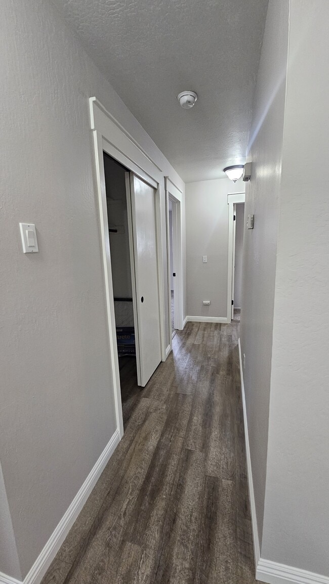 Building Photo - 1966 Modoc Dr