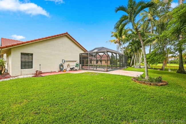 Building Photo - 10798 Cypress Bend Dr