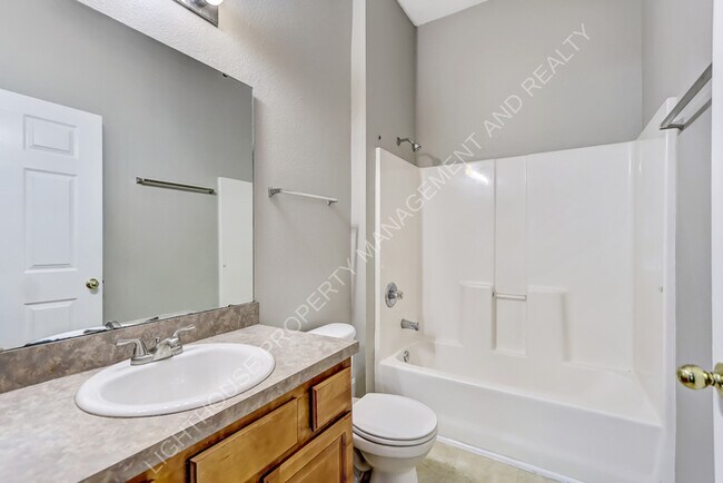 Building Photo - 6788 Manotak Oaks Dr