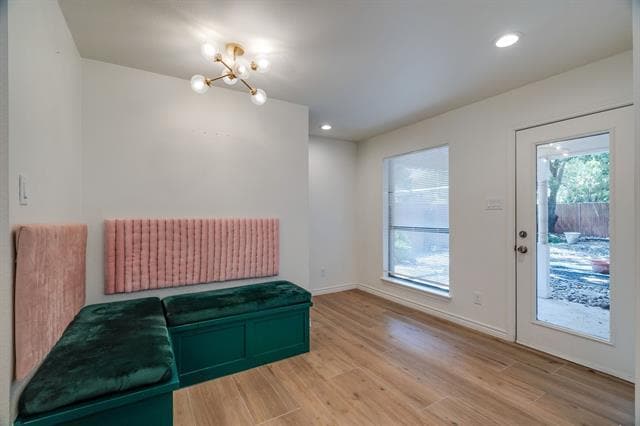 Building Photo - 753 Burr Oak Dr