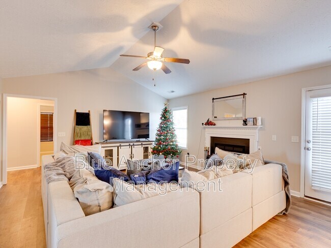 Building Photo - 2015 Folkstone Wds Ln