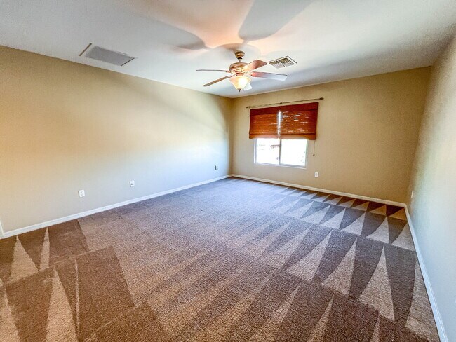 Building Photo - Spacious Rancho Sahuarita Home with Solar, 3-Car Garage, Desert Views and Oversized Loft $500 off...