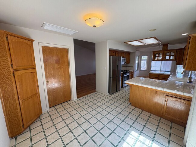 Building Photo - 314 N Virmargo St