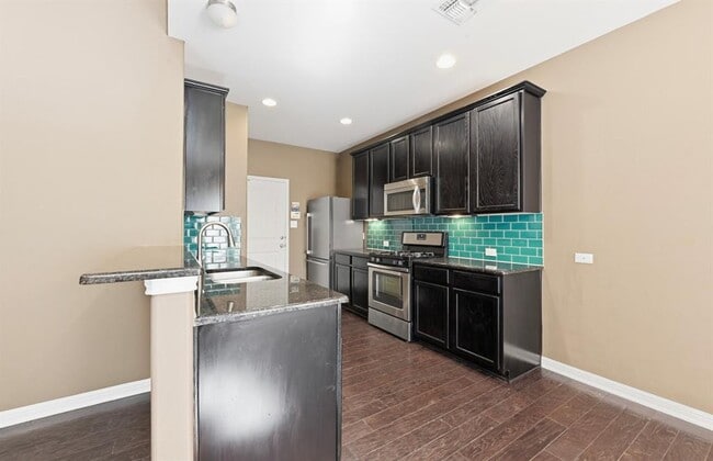 Building Photo - 11417 Lost Maples Trail