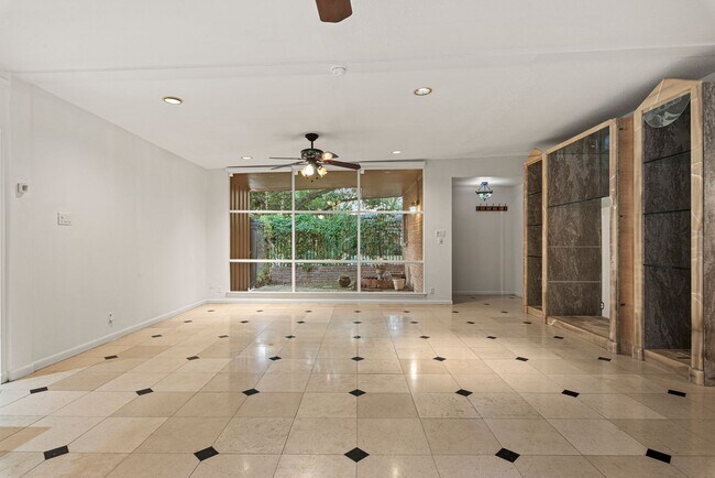 Building Photo - Charming Home with Expansive Backyard on a...