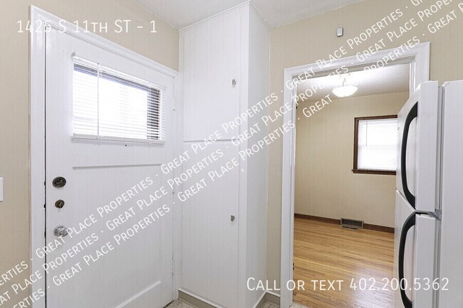Building Photo - 1425 S 11th St