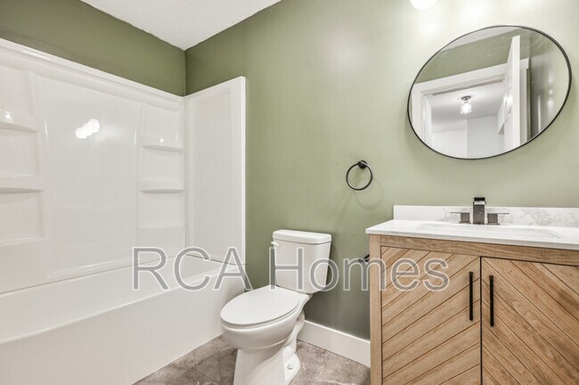 Building Photo - 933 N Tuxedo St
