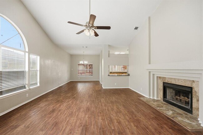 Building Photo - 3426 Serene Grove