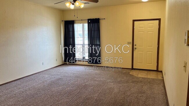 Building Photo - 642 Welston Cir