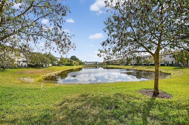 Building Photo - 4790 Navali Dr