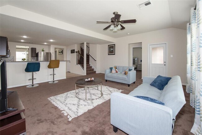 Building Photo - 2384 Elm Crossing Trail