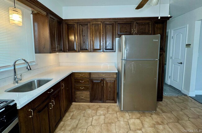 Building Photo - 15-14 200th St