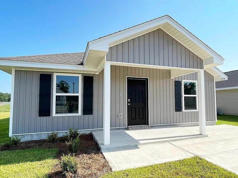 Building Photo - 6461 Firefly Dr