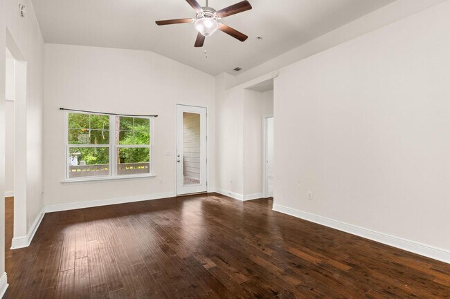 Building Photo - 238 Benton Blvd