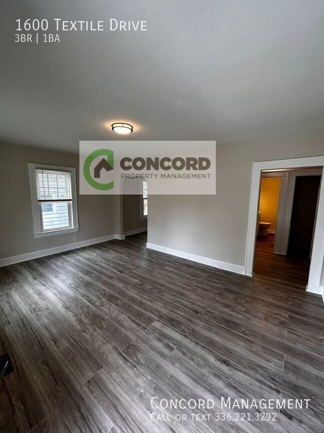 Building Photo - 1600 Textile Drive/Concordmgmt.com 336-273...