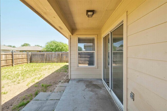 Building Photo - 12524 Sky Harbor Dr