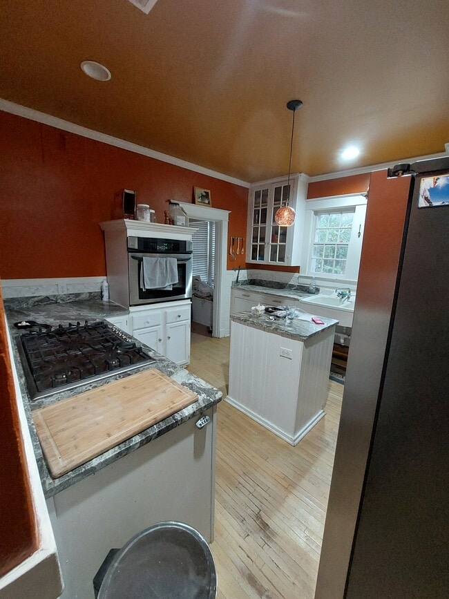 Building Photo - 79 S Lafayette St