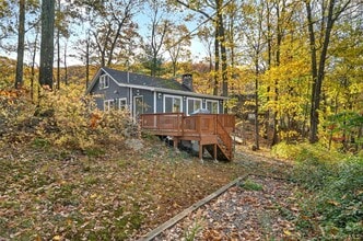 Building Photo - 7 4th Rd