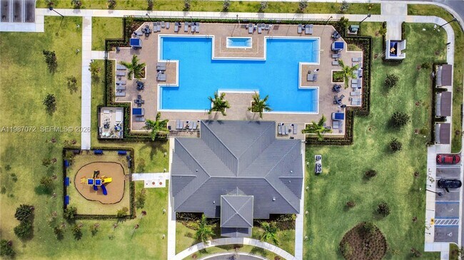 Building Photo - 23521 SW 129th Ave