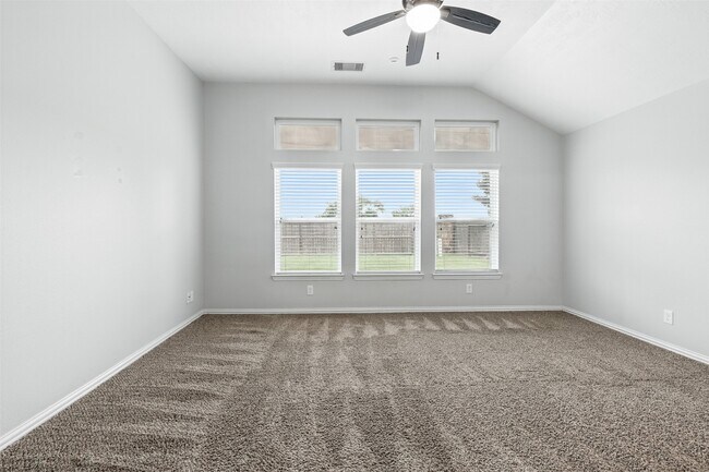 Building Photo - 16327 Tyler Reach Dr