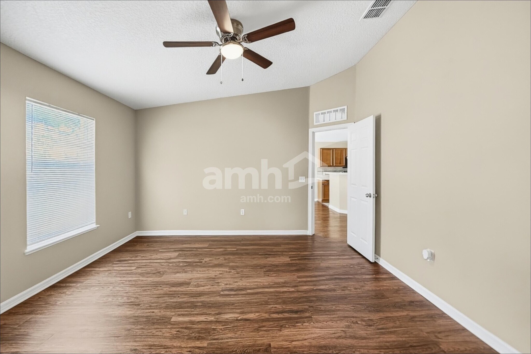 Building Photo - 312 Azores Pl