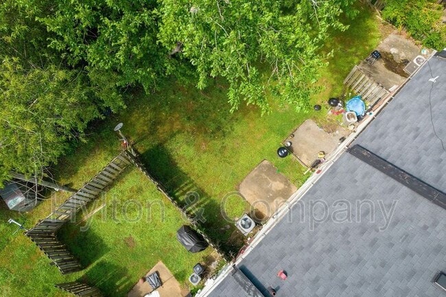 Building Photo - 3231 Hunters Mill Dr