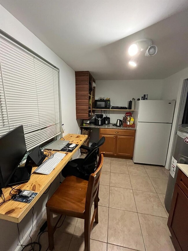 Building Photo - 4701 NW 6th Ave