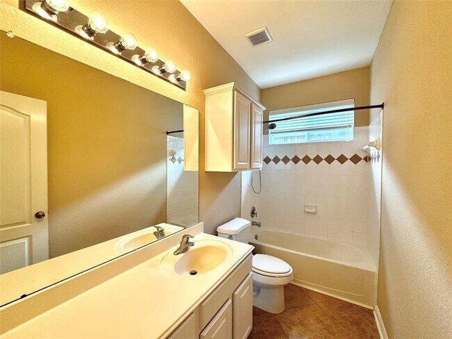Building Photo - 9543 Ryans Ranch Ln