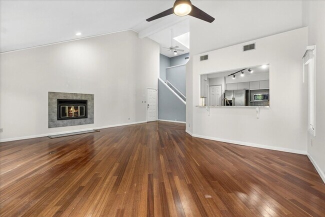 Building Photo - 4454 Lindell Blvd