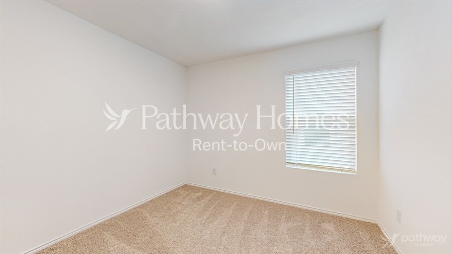 Building Photo - 8809 Red Fox Trl