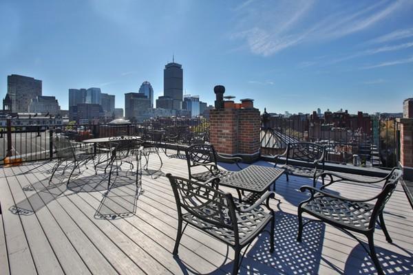 Building Photo - 259 Beacon St
