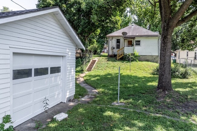 Building Photo - Remodeled 2-Bedroom Bungalow with Detached Garage & Large Backyard