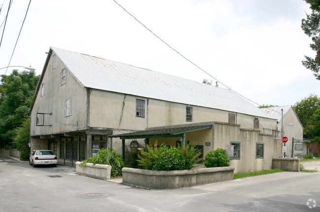 Building Photo - Artillery Lofts