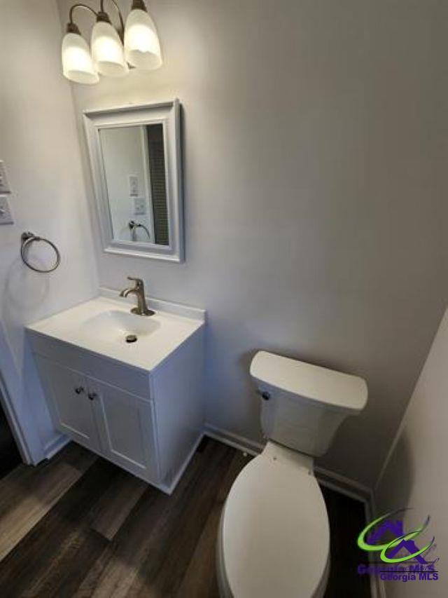 Building Photo - 121 Highland Dr