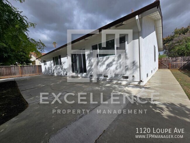 Building Photo - 1120 Loupe Ave