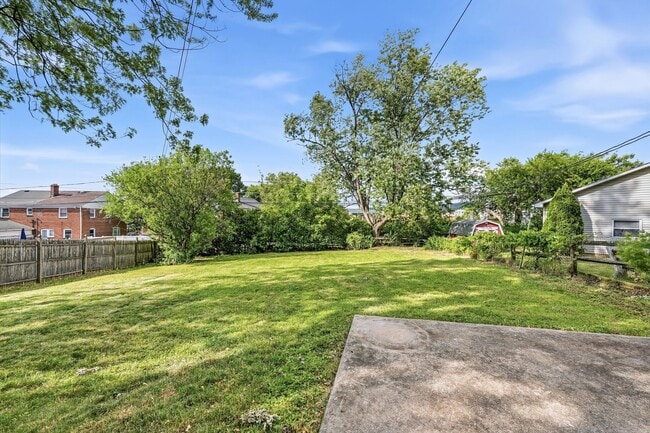Building Photo - MOVE IN READY!! Freshly Updated 3-Bedroom Home for Rent