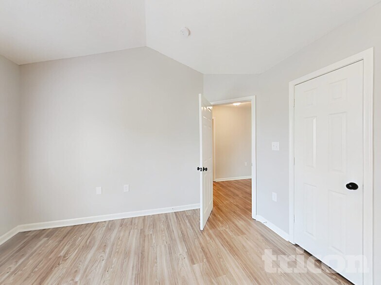 Building Photo - 3015 Trellis Ln