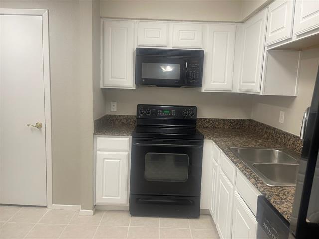 Building Photo - 5300 Keller Springs Rd