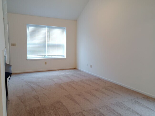 Building Photo - 3527-3529-3529 Prescott Dr