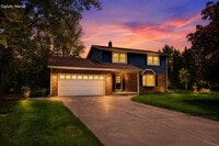 Building Photo - 10234 N La Cresta Dr