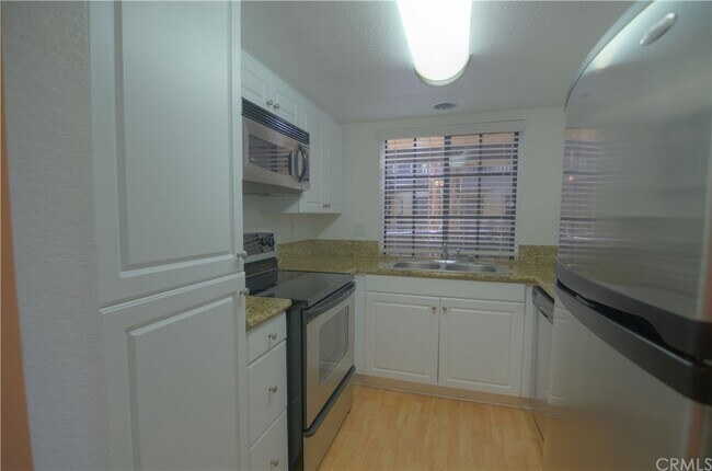 Building Photo - 25541 Indian Hill Ln