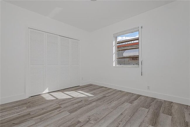 Building Photo - 1615 Shenandoah St