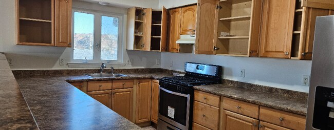 Building Photo - 642 Liberty Ave